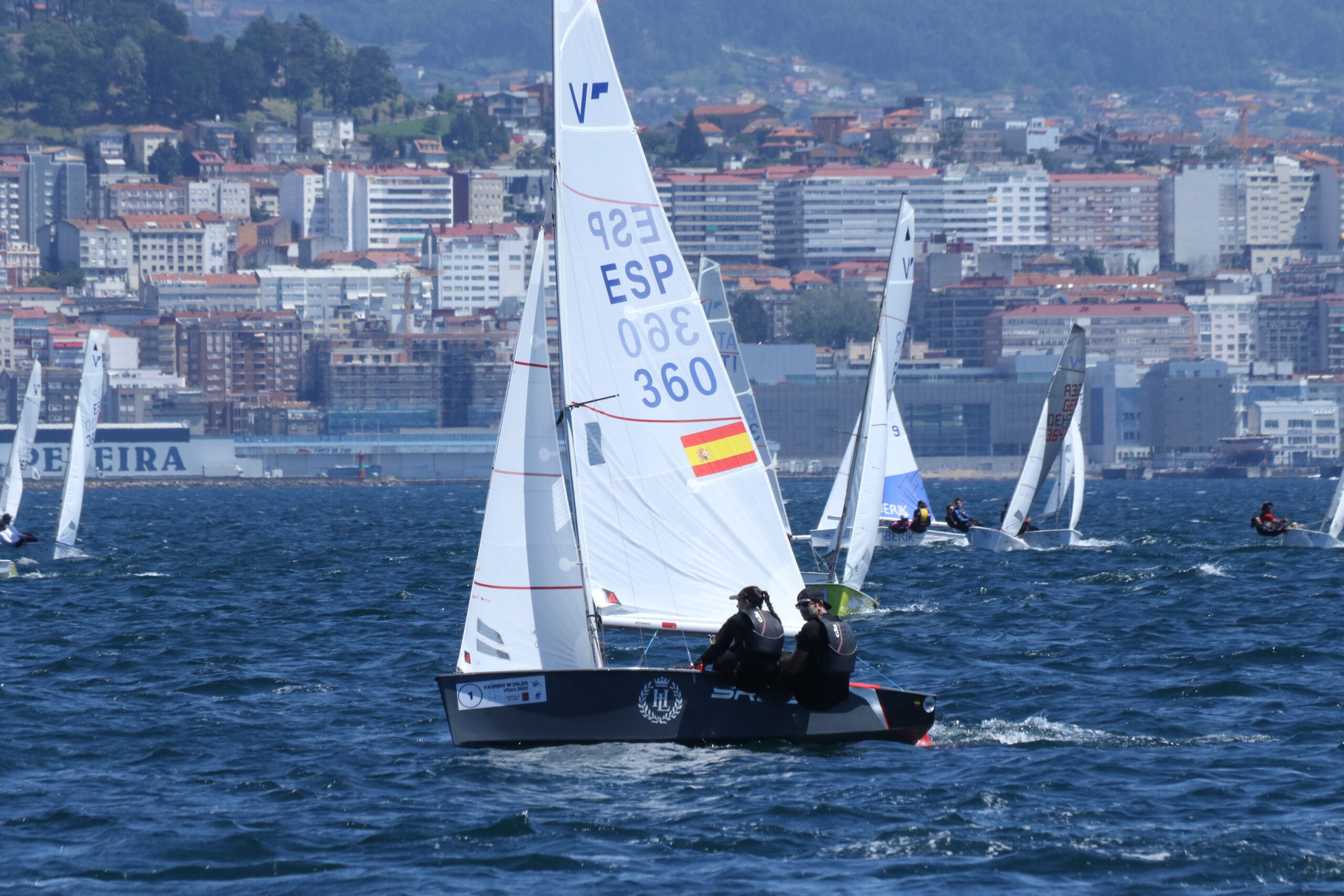 Read more about the article 60. Vaurien-Weltmeisterschaft in Vigo, Spanien
